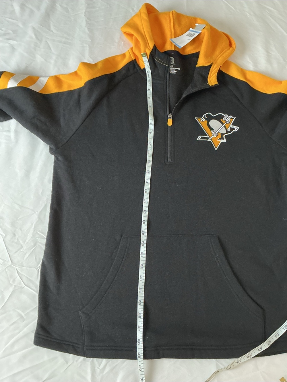 Pittsburgh Penguins NHL Hoodie Men’s Large Black/Gold Half Zip - Picture 7 of 9